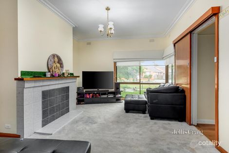 Property photo of 28 Grenfell Road Mount Waverley VIC 3149