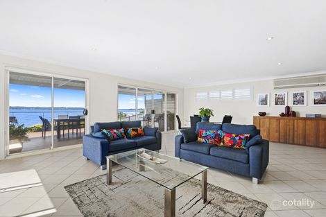 Property photo of 6A Peverill Street Mannering Park NSW 2259