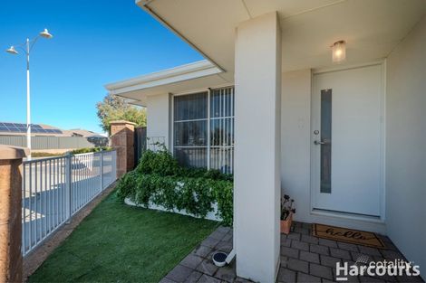 Property photo of 253 Grandis Boulevard Banksia Grove WA 6031