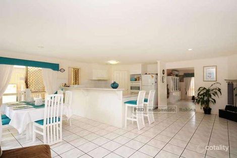 Property photo of 1 Retreat Place Robina QLD 4226