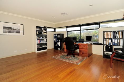 2 Adra Ct, Secret Harbour, WA 6173