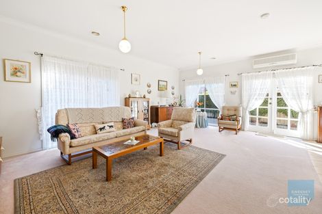 Property photo of 19 Macedon Close Caroline Springs VIC 3023
