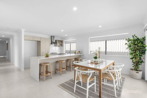 Property photo of 69 Hutton Avenue Wynnum QLD 4178