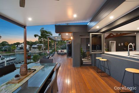 7 Cedar Pl, Broadbeach Waters, QLD 4218