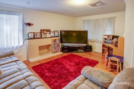 Property photo of 2 Strathmore Street Wodonga VIC 3690