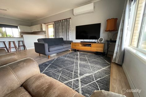 Property photo of 12 East Lane Clermont QLD 4721