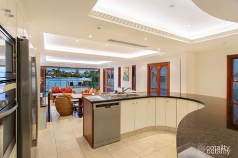 Property photo of 2/6 Sunset Boulevard Surfers Paradise QLD 4217