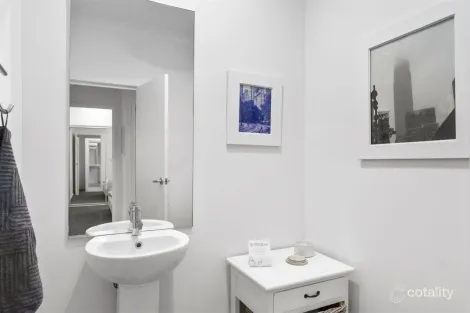 Property photo of 16 Torrens Crescent Wakerley QLD 4154