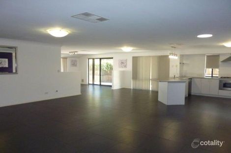 Property photo of 4 Seaton Court South Guildford WA 6055