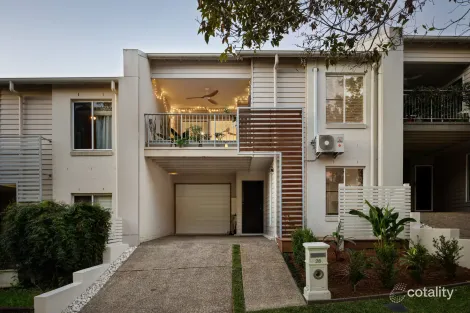 28 Park Edge Dr, Springfield Lakes, QLD 4300