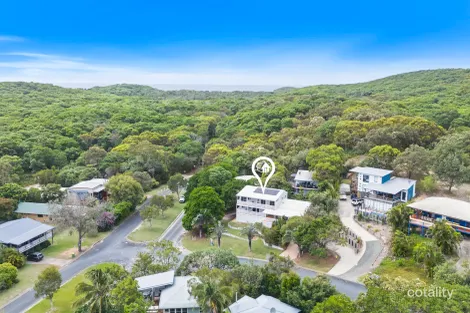 Property photo of 44 Cumming Parade Point Lookout QLD 4183