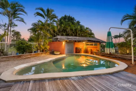 Property photo of 2 Malva Court Bongaree QLD 4507