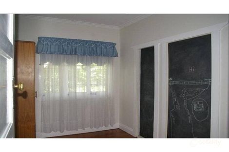 Property photo of 1 Robertson Road Eastern Heights QLD 4305