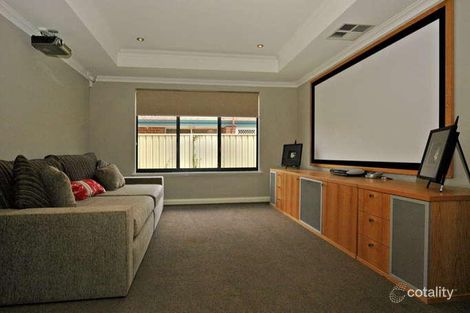 Property photo of 40 Meadowbrook Promenade Currambine WA 6028