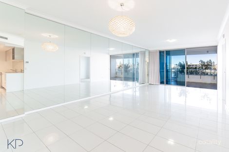 Property photo of 112/30-32 Paradise Island Surfers Paradise QLD 4217