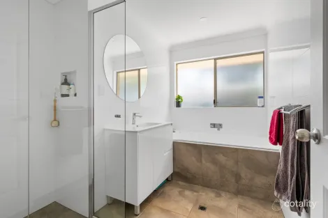 Property photo of 45 McGillivray Crescent Somerville WA 6430