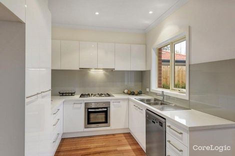 Property photo of 2/31 Kennealy Street Surrey Hills VIC 3127