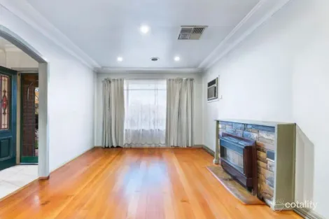 Property photo of 63 Leslie Street St Albans VIC 3021