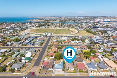 Property photo of 184 William Street Devonport TAS 7310