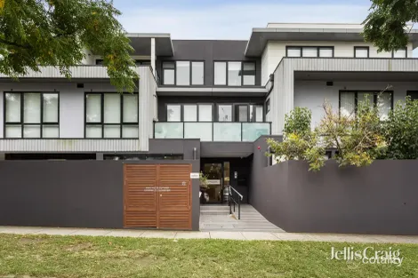 10/3 Faulkner St, Bentleigh, VIC 3204