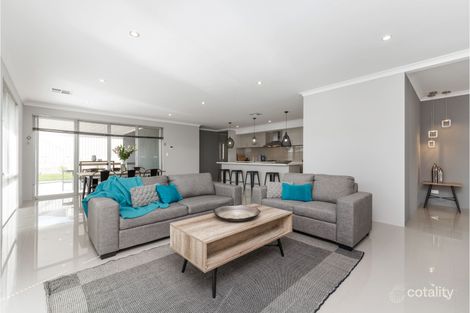 Property photo of 76 Challenger Road Madora Bay WA 6210