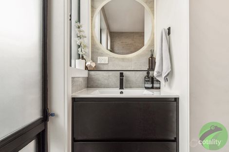 Property photo of 67 Greenwood Drive Carrum Downs VIC 3201