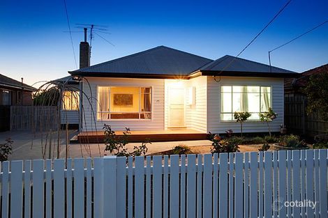15 Begonia Ave, Altona North, VIC 3025