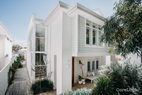 Property photo of 110 High Street Sorrento WA 6020