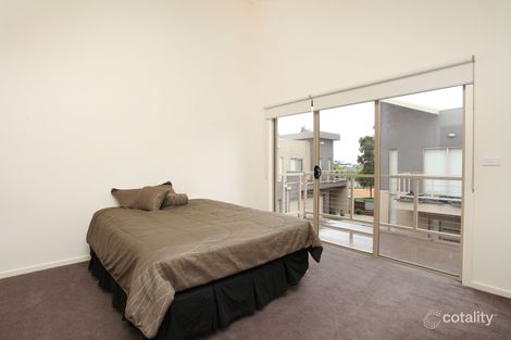 Property photo of 7/30 Cranwell Square Caroline Springs VIC 3023