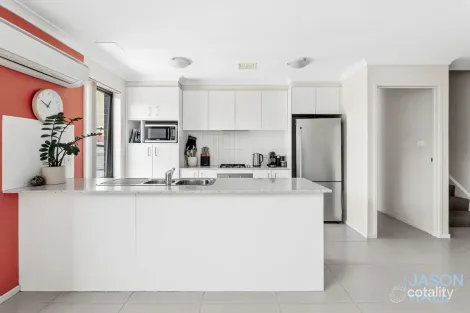 Property photo of 6 Alice Berry Street Forde ACT 2914