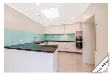 Property photo of 18 Kellick Place Gordon ACT 2906