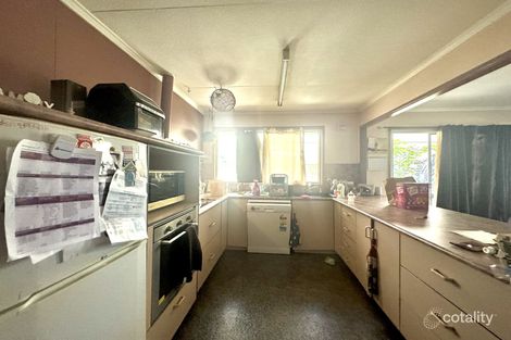Property photo of 6 Bowen Court Moranbah QLD 4744
