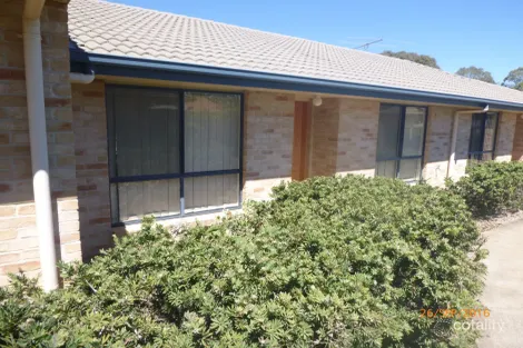 2/10 Thelma St, Kingaroy, QLD 4610