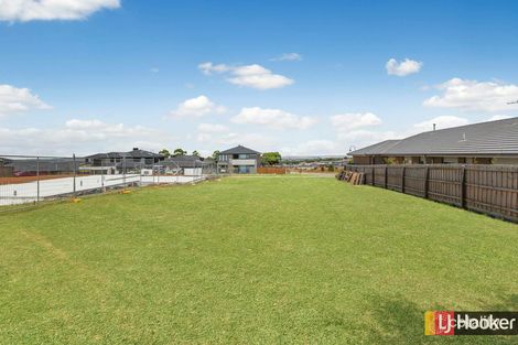 60 Berry Saltbush Dr, Wallan, VIC 3756