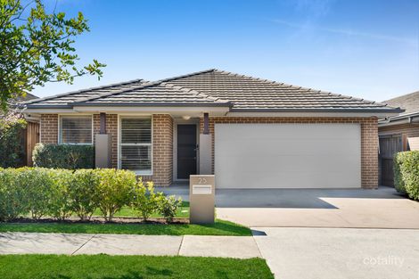 25 Silverwood St, Gledswood Hills, NSW 2557