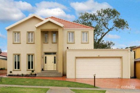 52 University Dr, Mill Park, VIC 3082