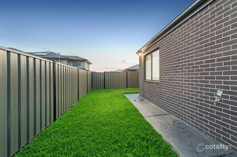 Property photo of 13 Nobility Road Craigieburn VIC 3064