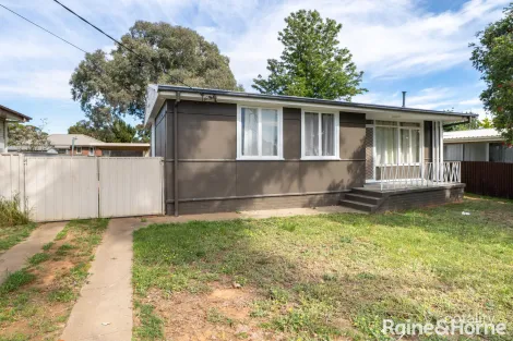 30 Sepik Rd, Ashmont, NSW 2650