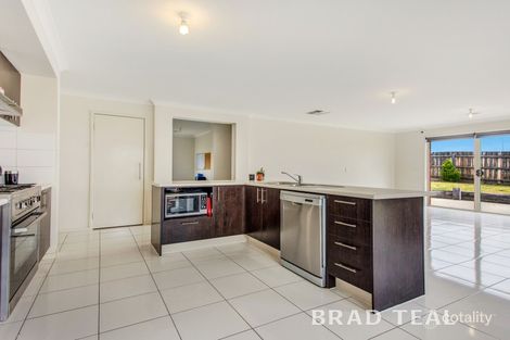 Property photo of 12 Rebecca Way Gisborne VIC 3437