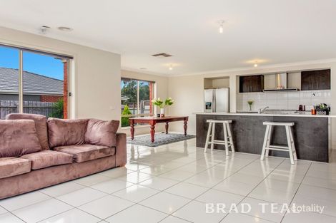 Property photo of 12 Rebecca Way Gisborne VIC 3437