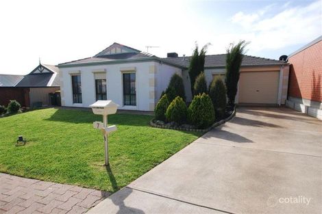 Property photo of 7 Stonework Circuit Sheidow Park SA 5158
