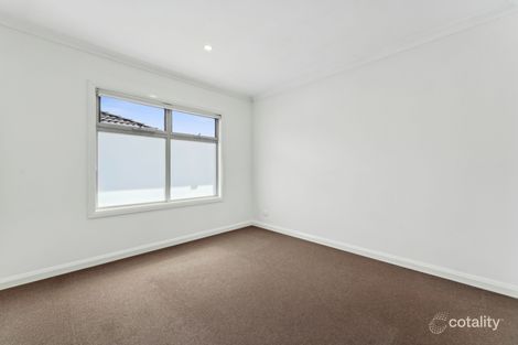Property photo of 2/7 Elsey Road Reservoir VIC 3073