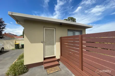 33a Taylor Ave, Reservoir, VIC 3073