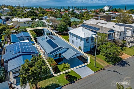 28 Dunns Tce, Scarborough, QLD 4020