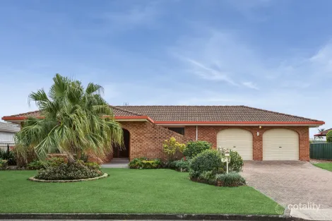 Property photo of 9 Ramsay Golden Beach QLD 4551