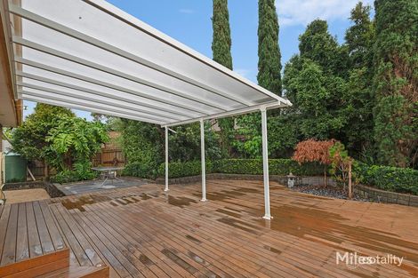 Property photo of 27 Allima Avenue Yallambie VIC 3085