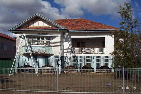 27 Charles St, Dalby, QLD 4405