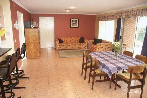 Property photo of 9 Woodbridge Place Burnside VIC 3023