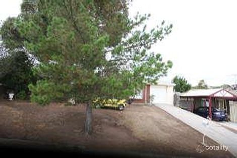 3 Kooraka Ct, Hallett Cove, SA 5158