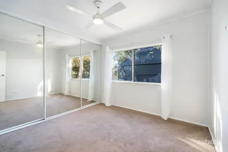 Property photo of 47 Scenic Drive Budgewoi NSW 2262